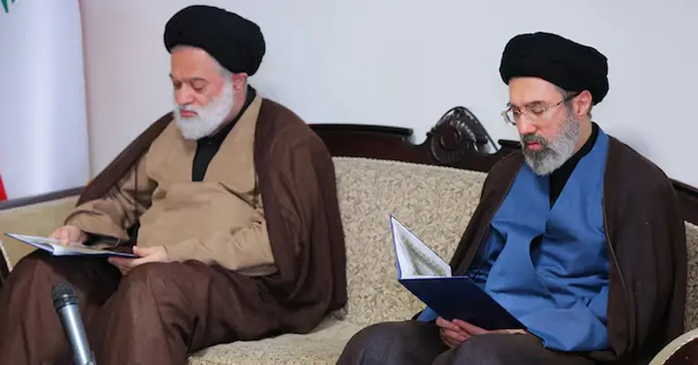 সম্ভাব্য উত্তরসূরি মুজতবা খামেনি